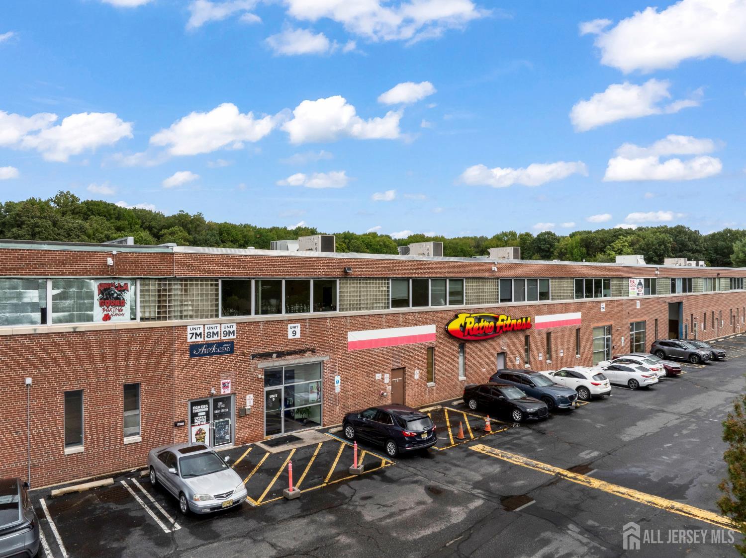 3775 Park Avenue #10 Unit M9-10 — photo