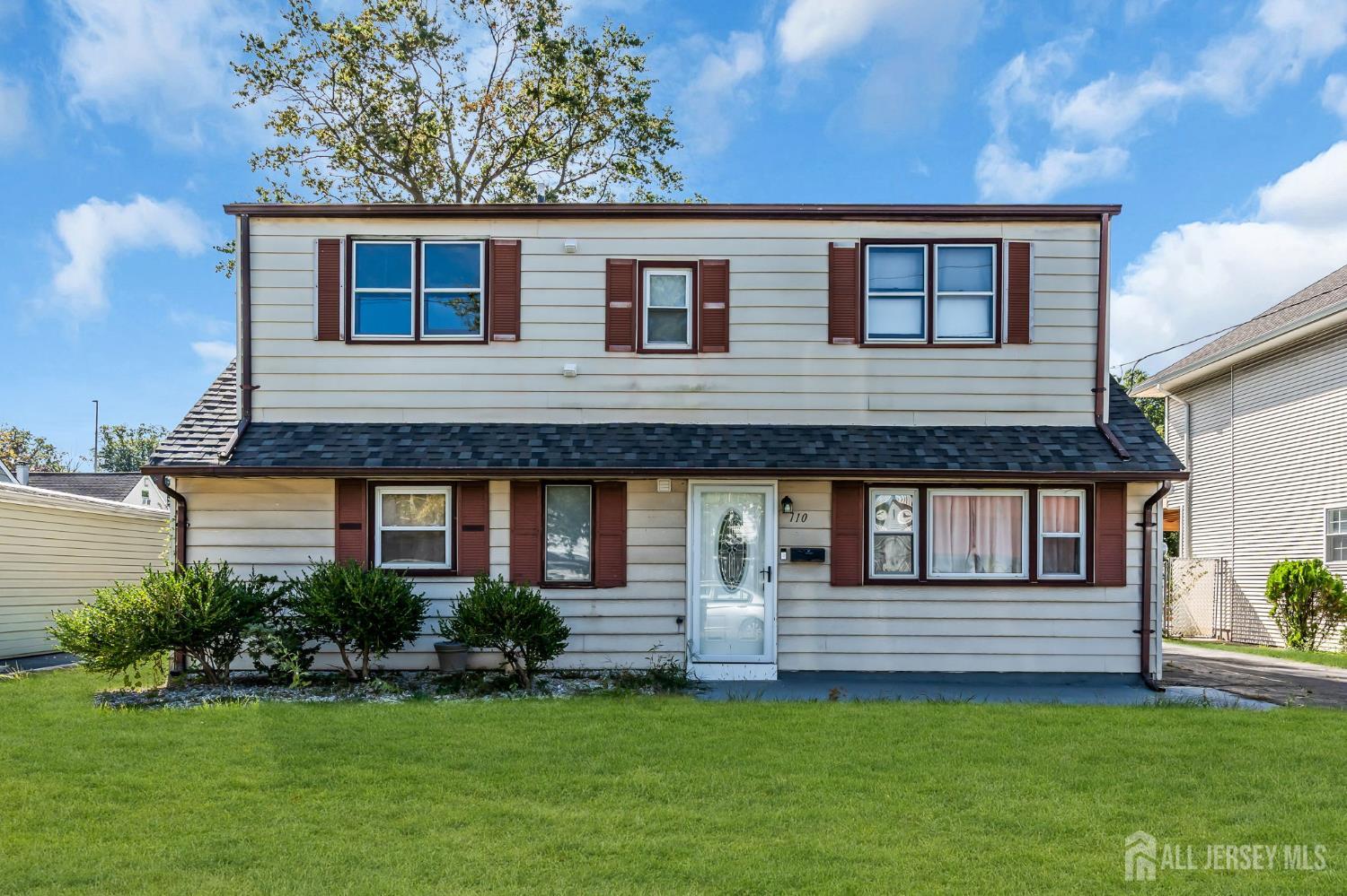 110 W Warren St, Woodbridge T Street — photo