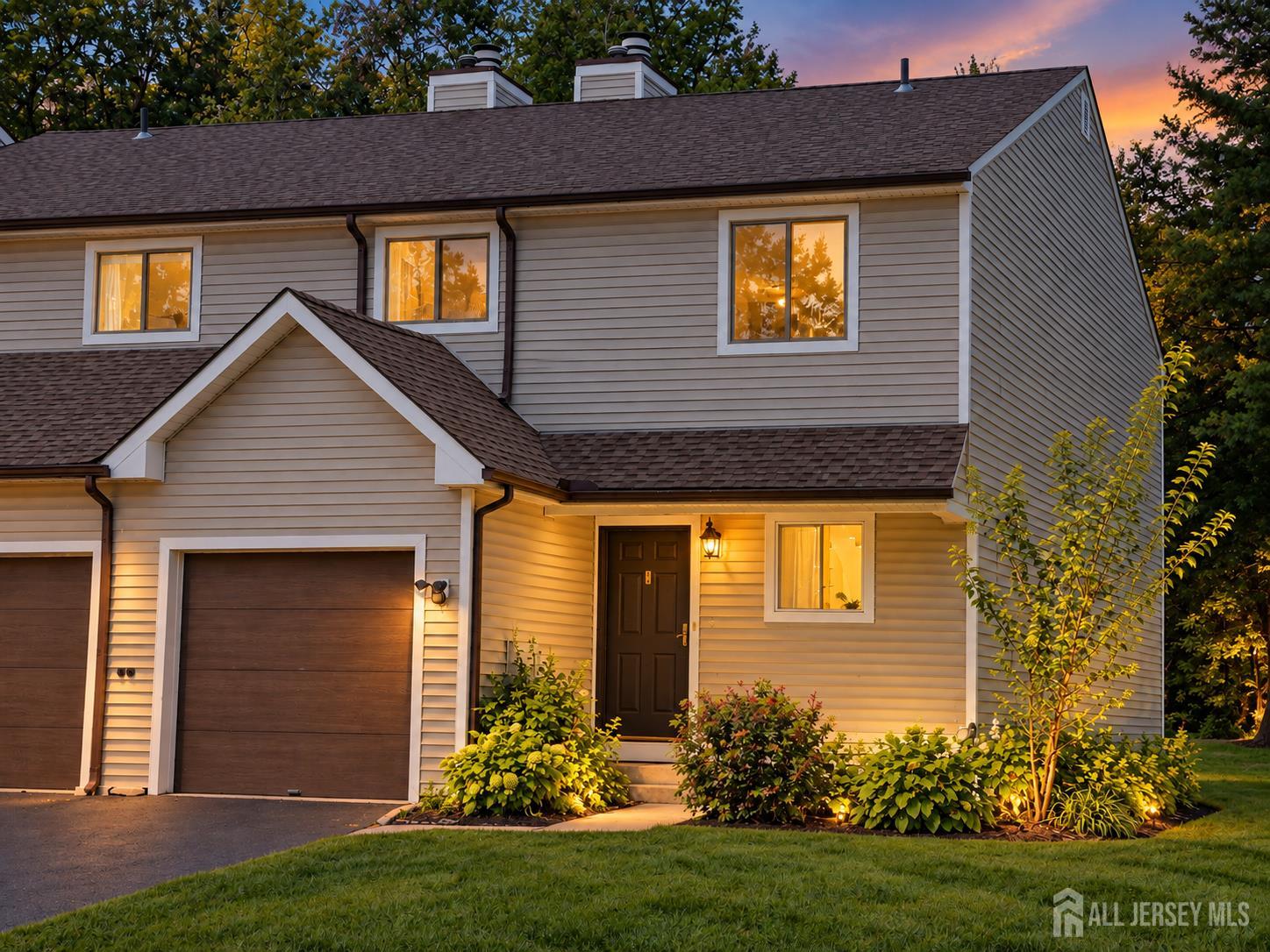 2 Tulip Court — photo