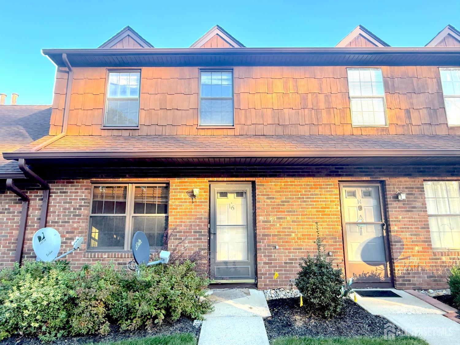 16 Quail Run Road — photo