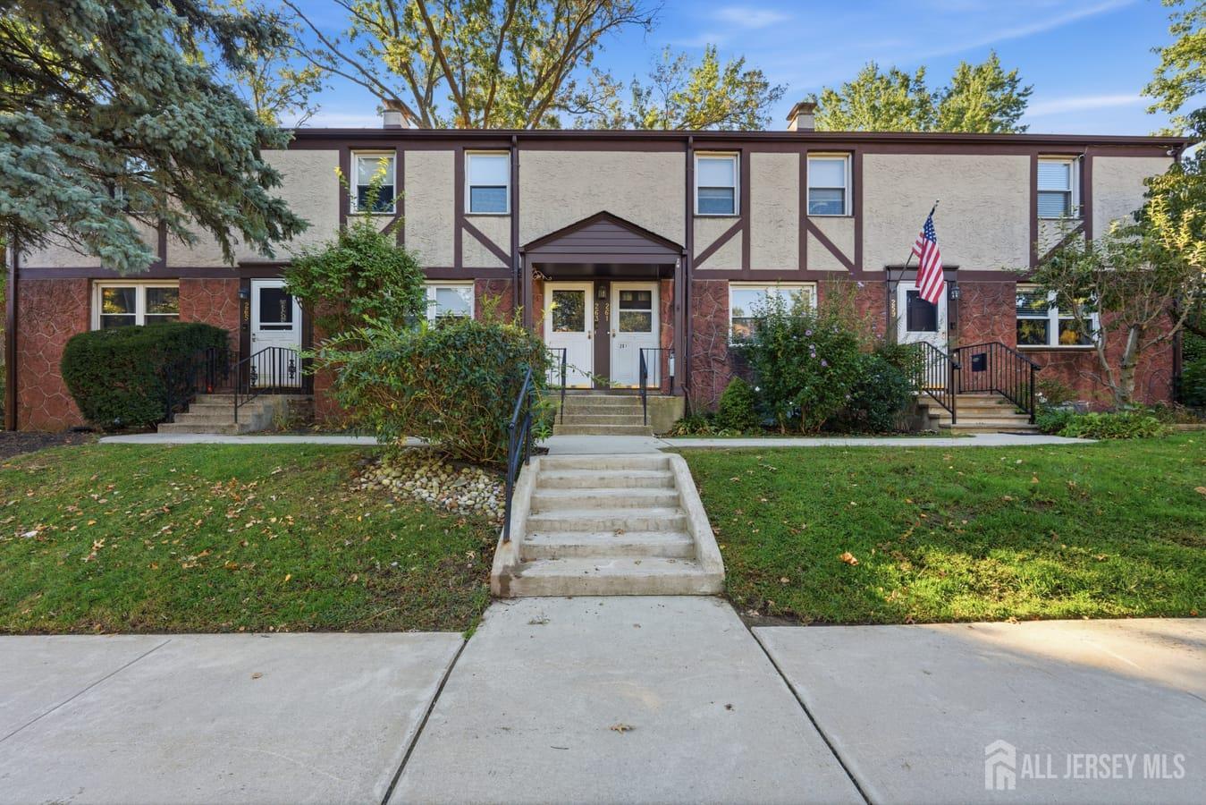 263 Newman Street — photo