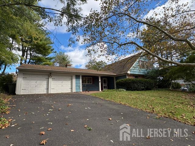 14 Stratford Drive — photo