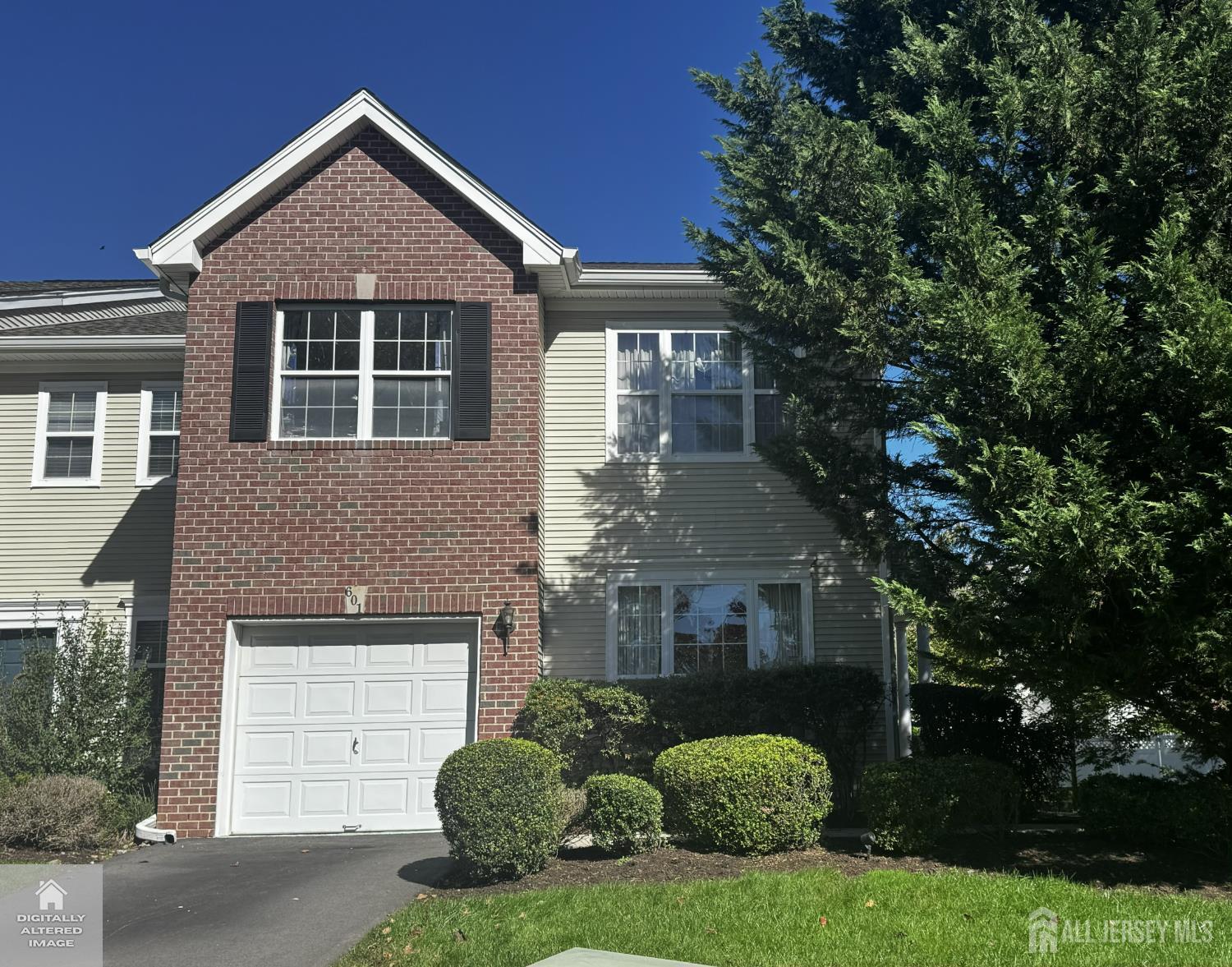 601 Creststone Circle — photo
