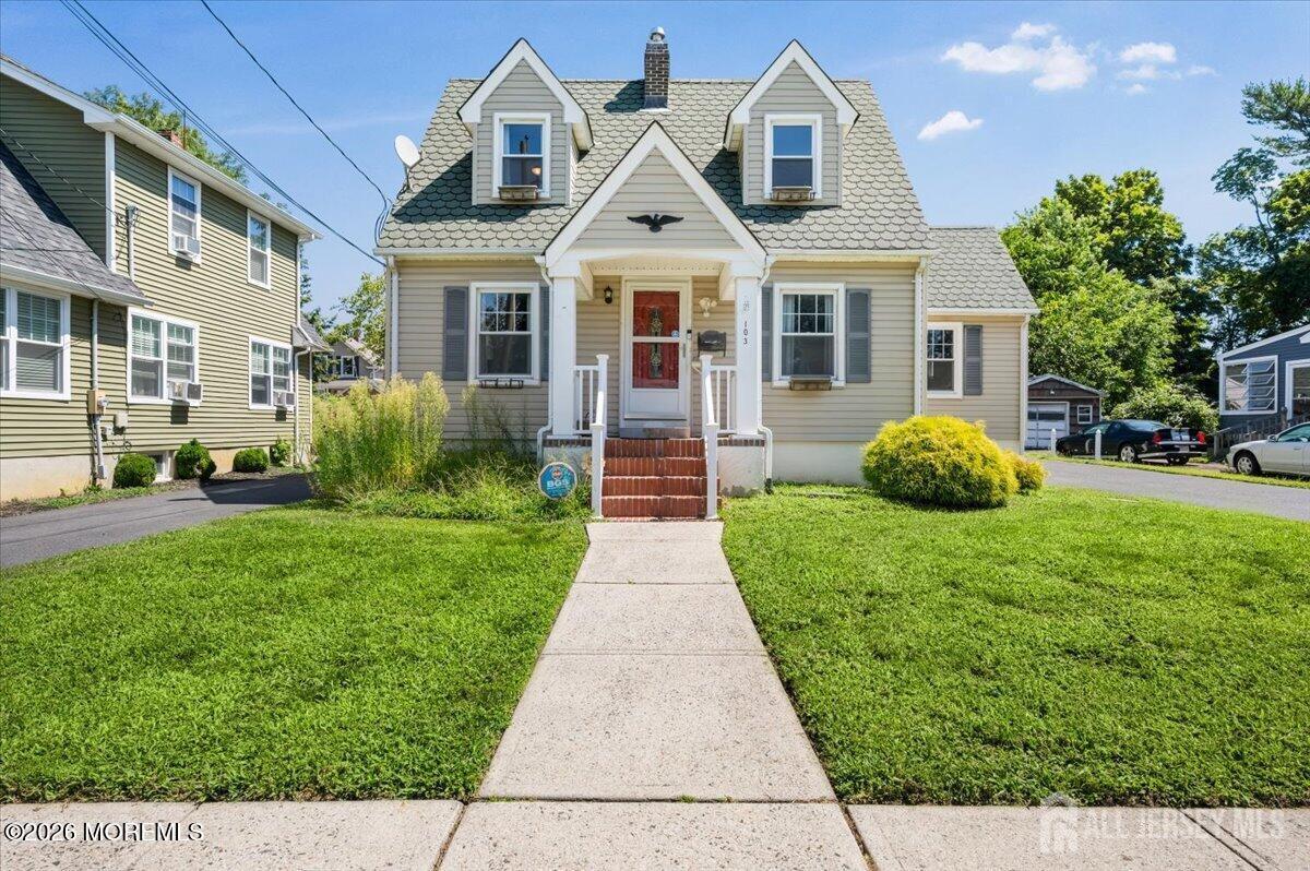 103 Therese Avenue — photo
