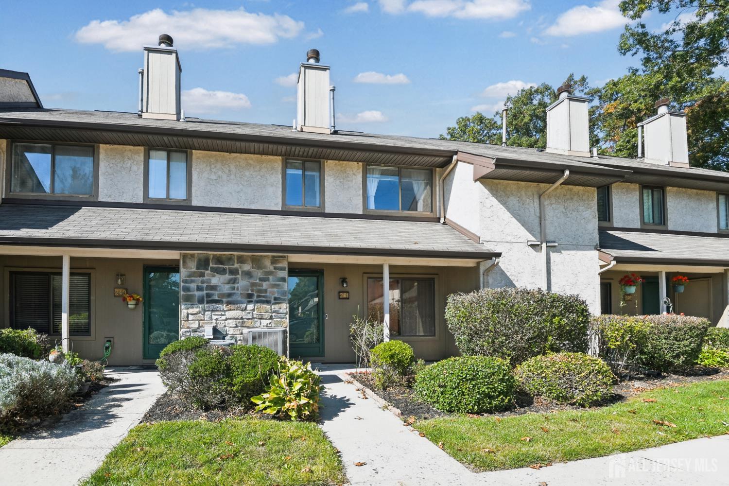 241 Hampshire Drive — photo