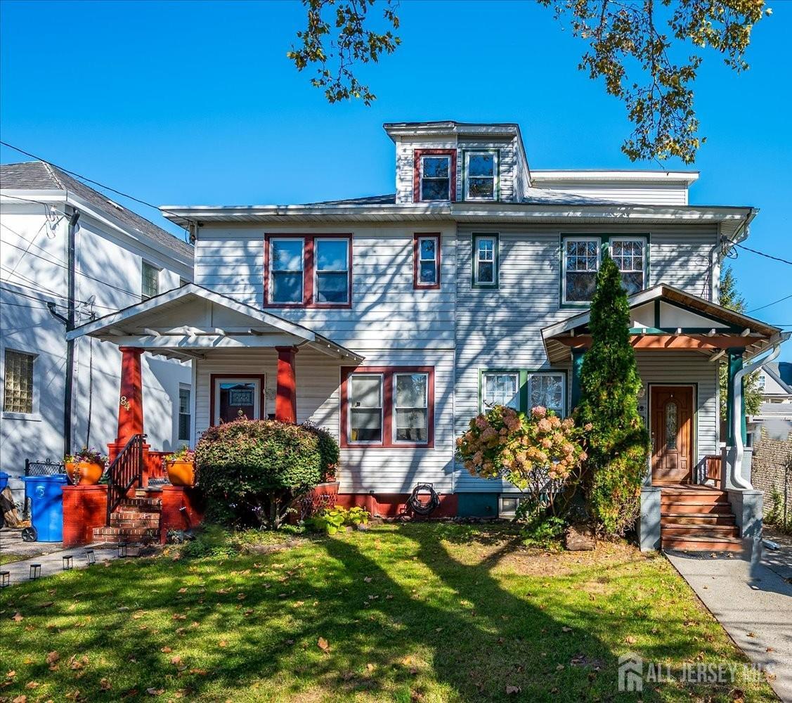 82 Lewis Street — photo