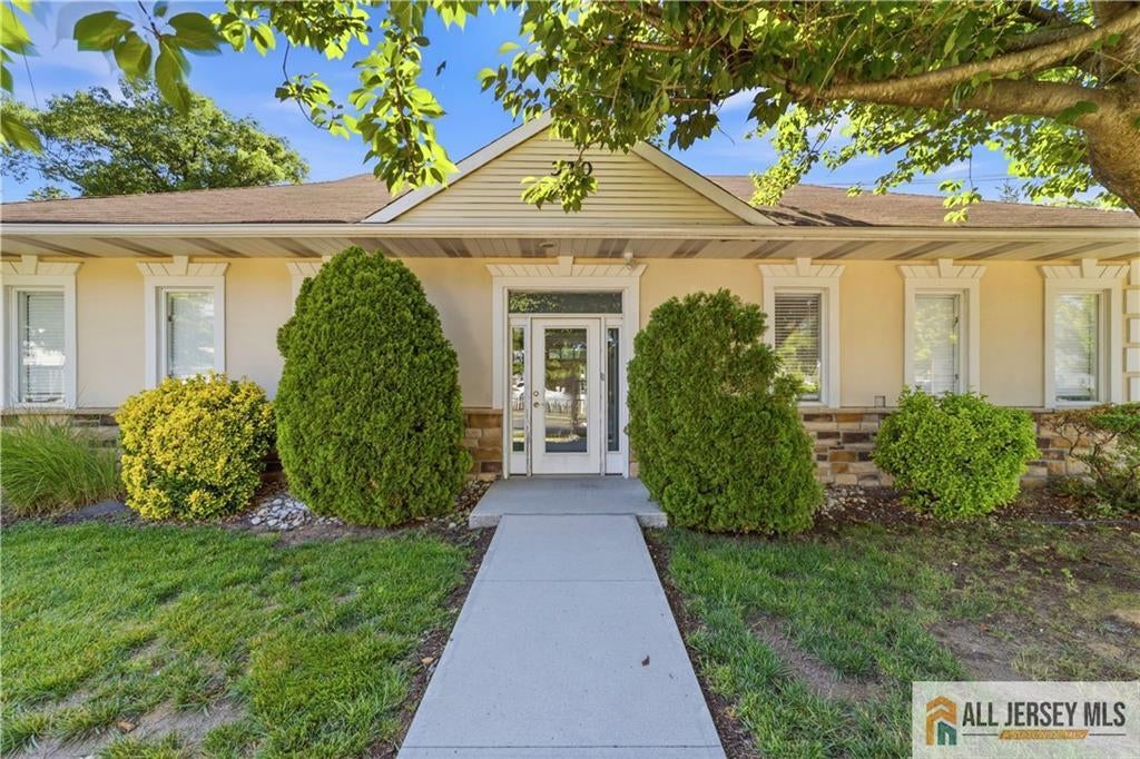 320 Spotswood Englishtown Road — photo