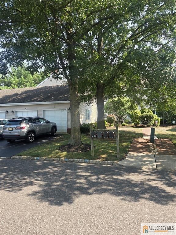 11 Chadwick Lane 11C — photo