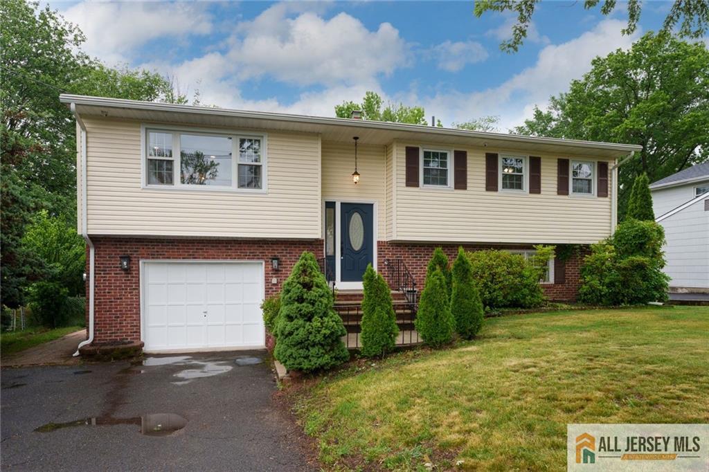 2025 Oak Tree Road — photo