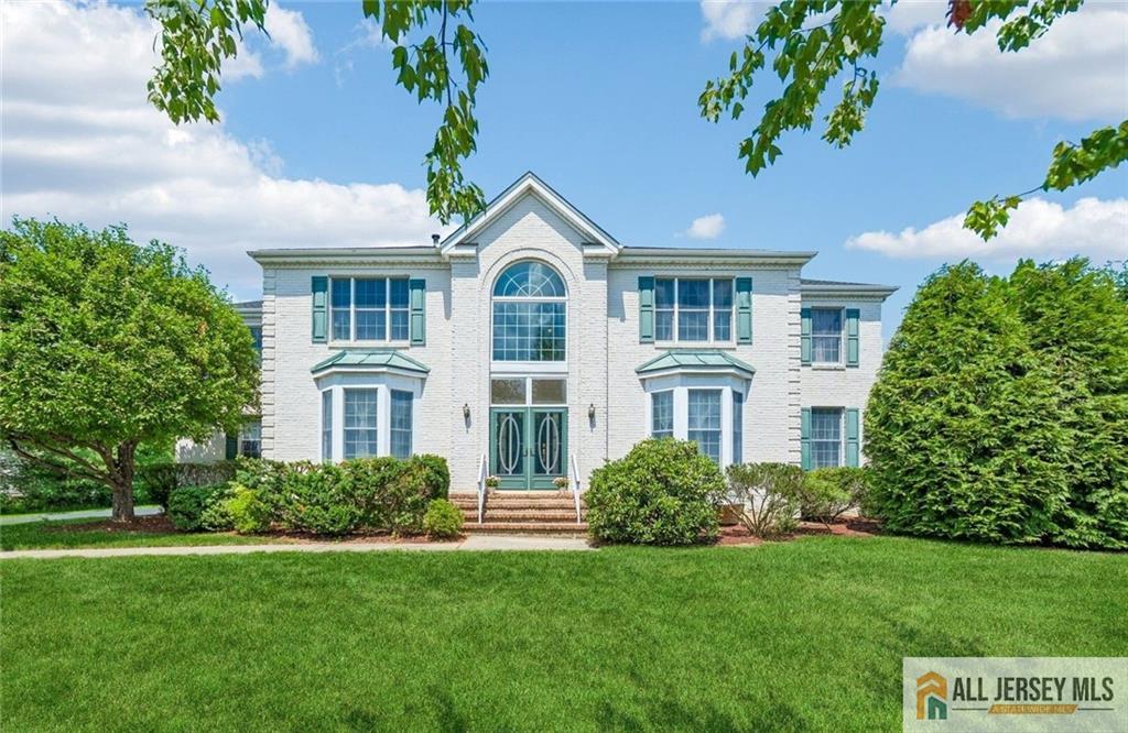2 Chamberlin Court — photo