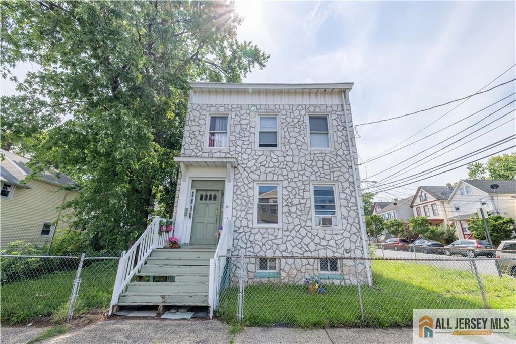 88 Hassart Street — photo