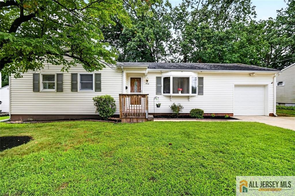30 Half Acre Road — photo