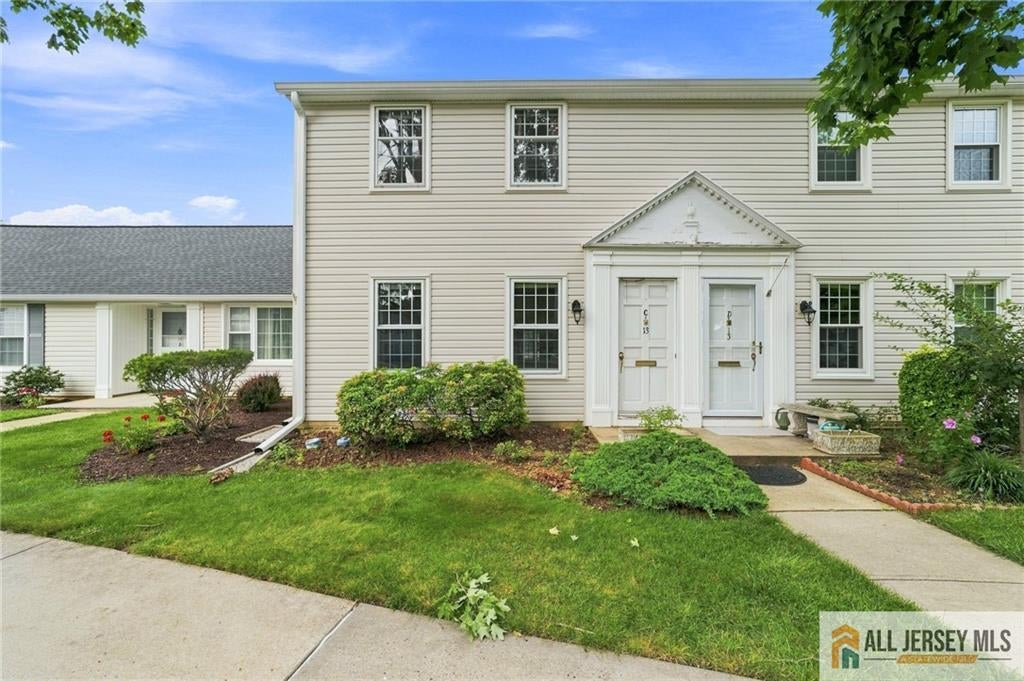 13 Sussex Way C — photo