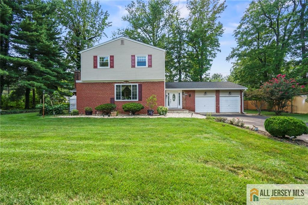 360 Sherman Road — photo