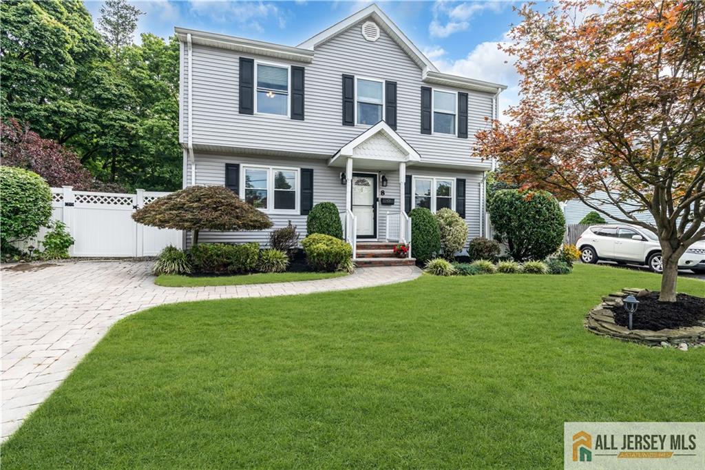 8 Highview Road — photo