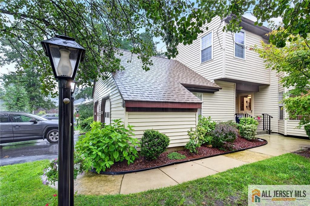 5 Hillsborough Drive 5B — photo