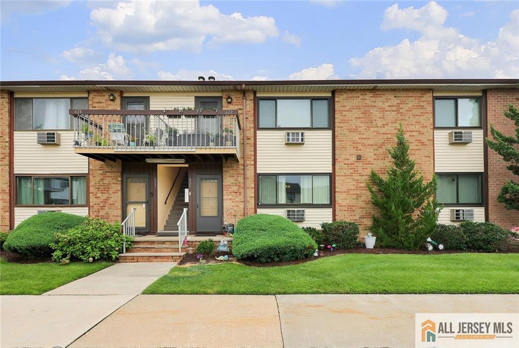 621 Cricket Lane 621 — photo