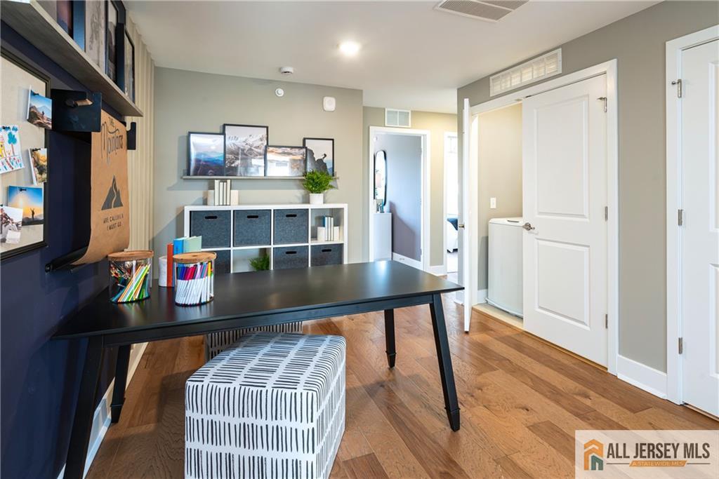 342 Cora Bergen Boulevard — photo