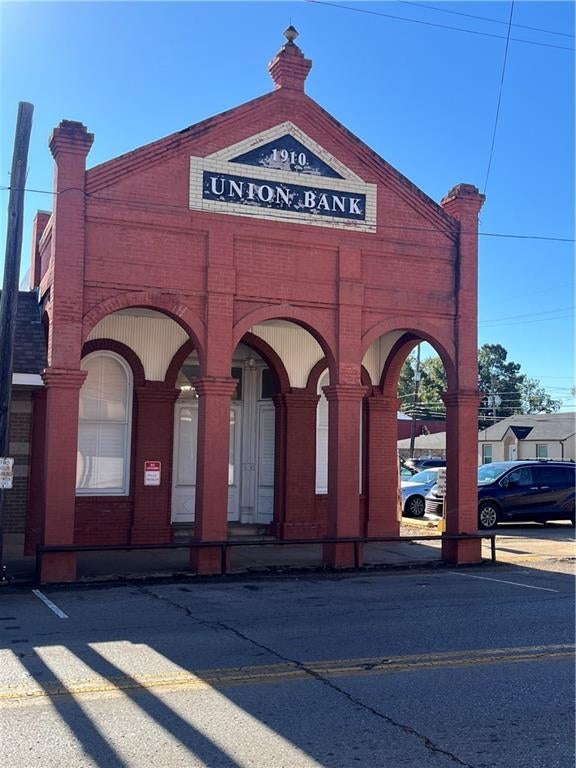 110 N Main Street — photo