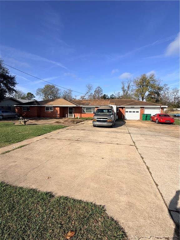 6520 Masonic Drive — photo
