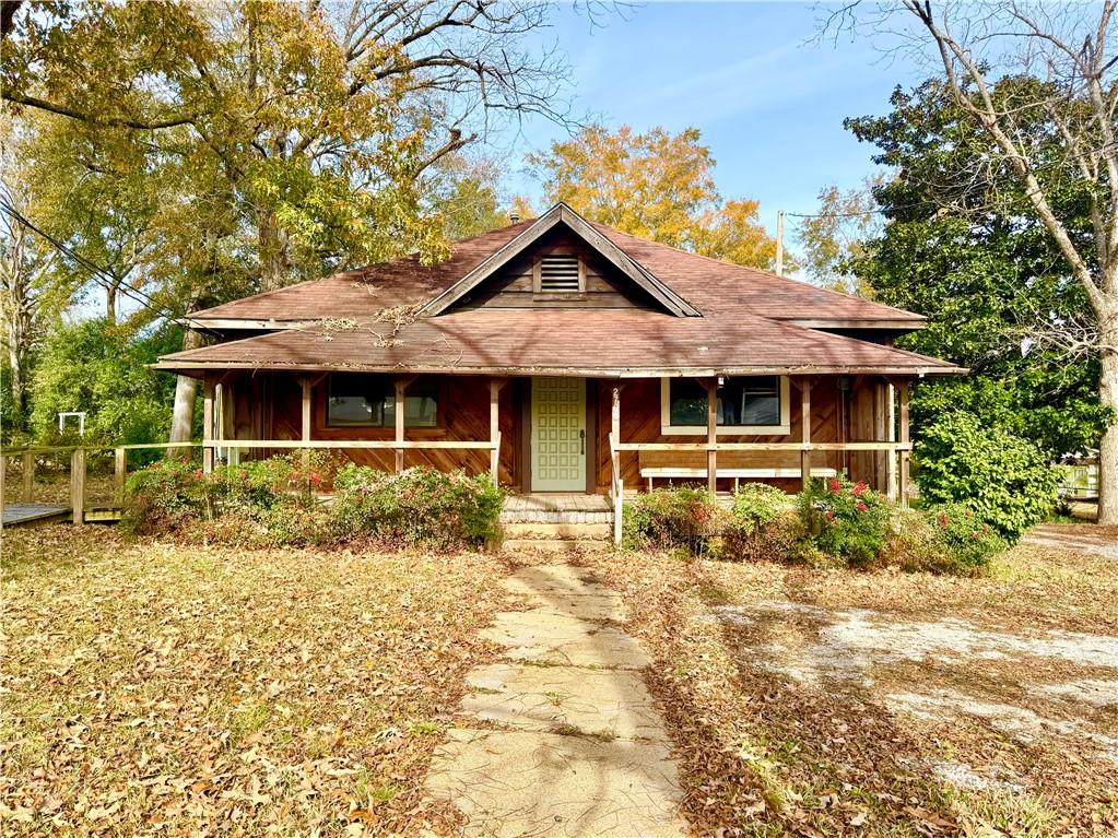 2706 E Oak Street — photo