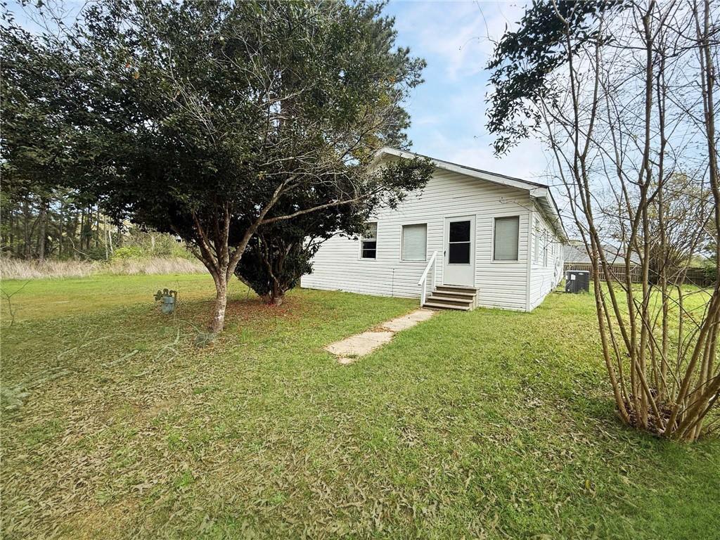 295 Ross Road — photo
