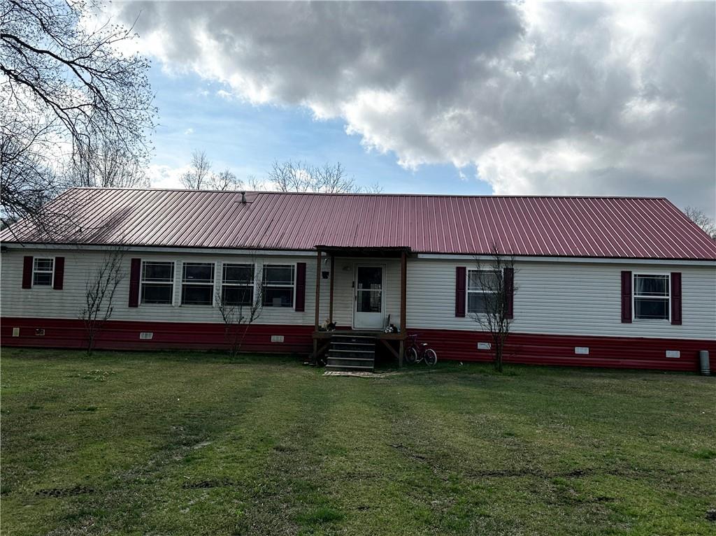 818 Lake Pearl Road — photo