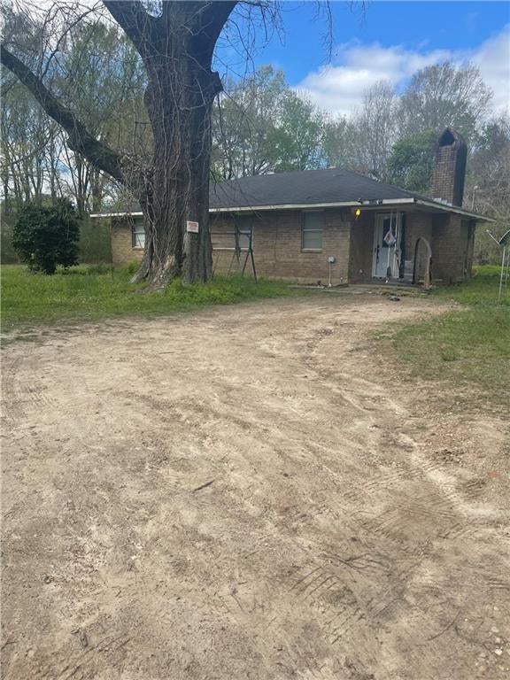 6639 Tony Roy Road — photo