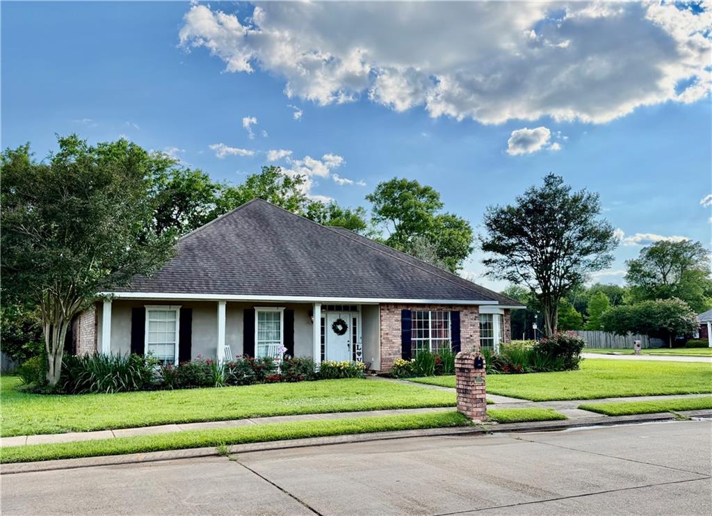 5157 Hunters Grove Lane — photo