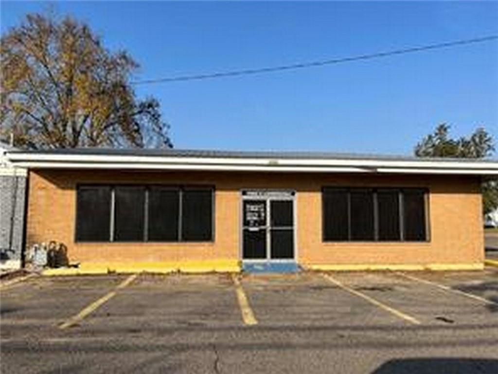 1014 N Third Street — photo