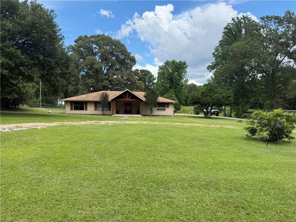 741 Crawford Loop — photo