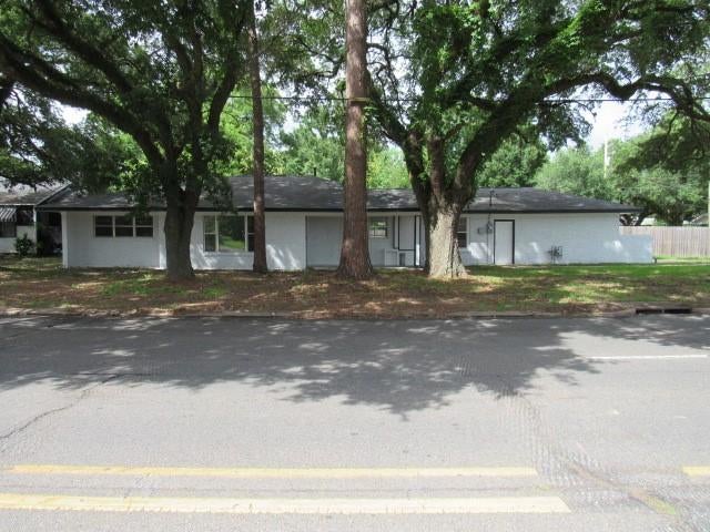 4411 3rd Street — photo