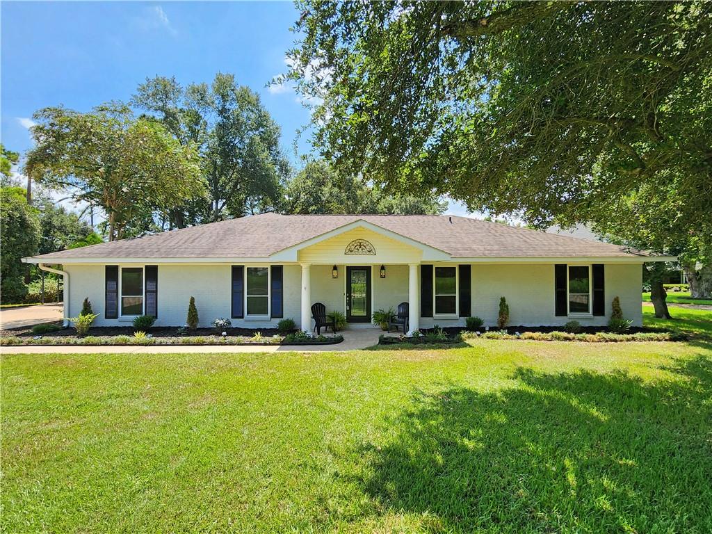 1009 Parkway Drive — photo