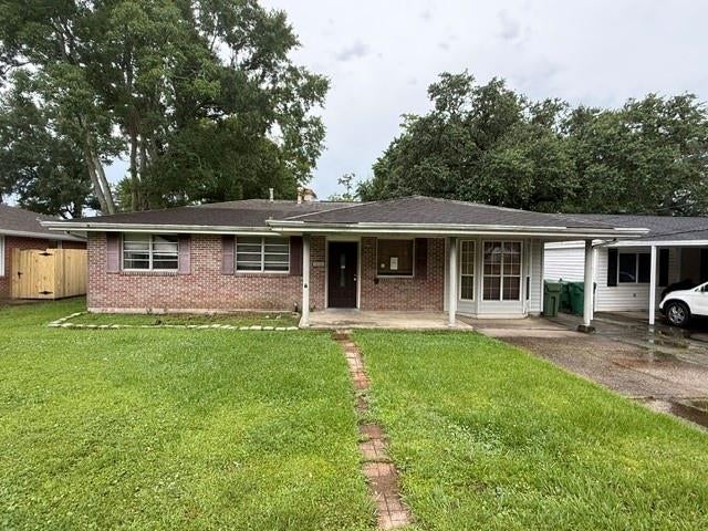 383 Hickory Drive — photo