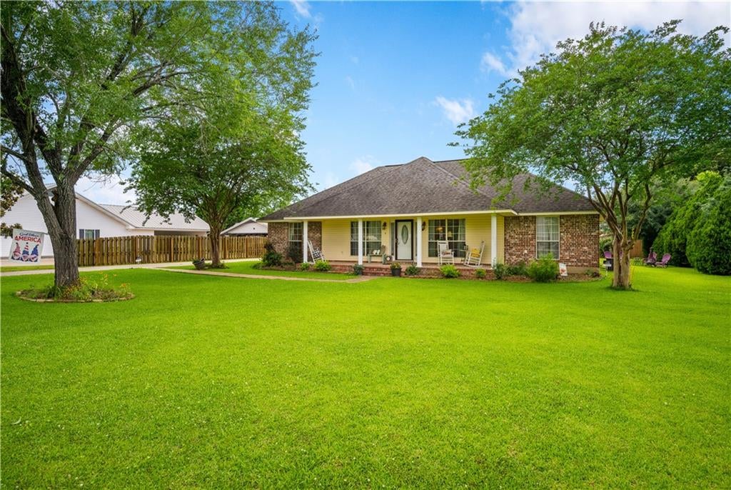 237 Oak Villa Drive — photo