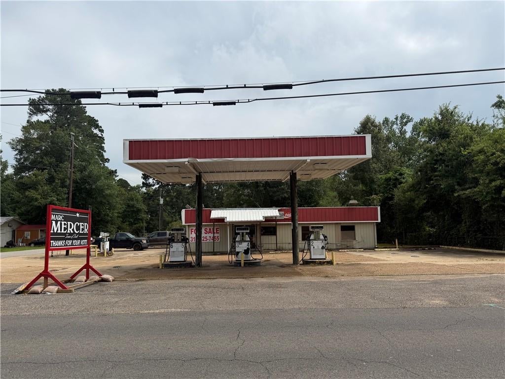 301 Hwy 1204 , Highway — photo