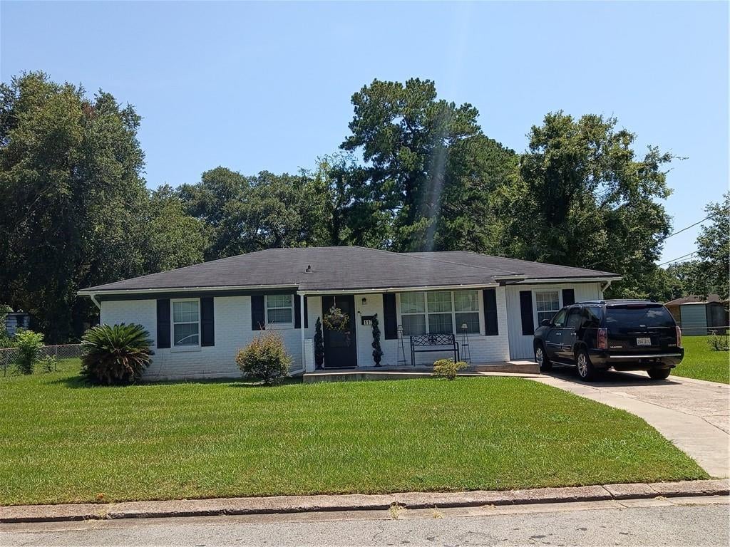115 Longfellow Drive — photo