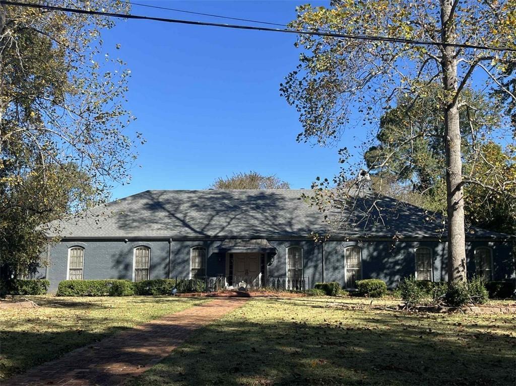 3803 Pecan Drive — photo