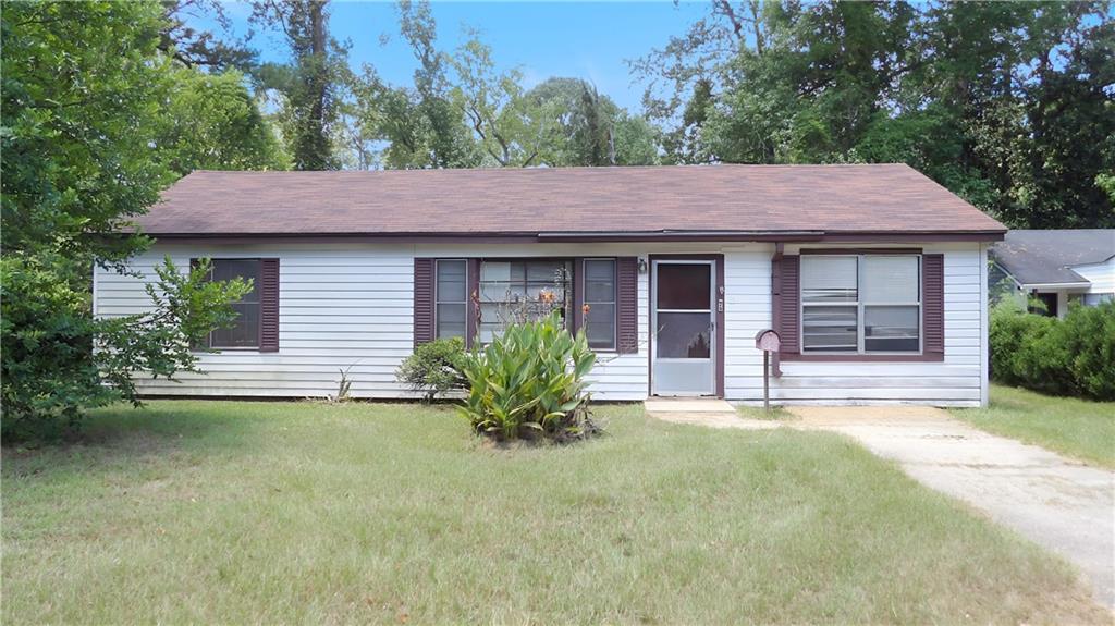 129 Country Club Circle — photo