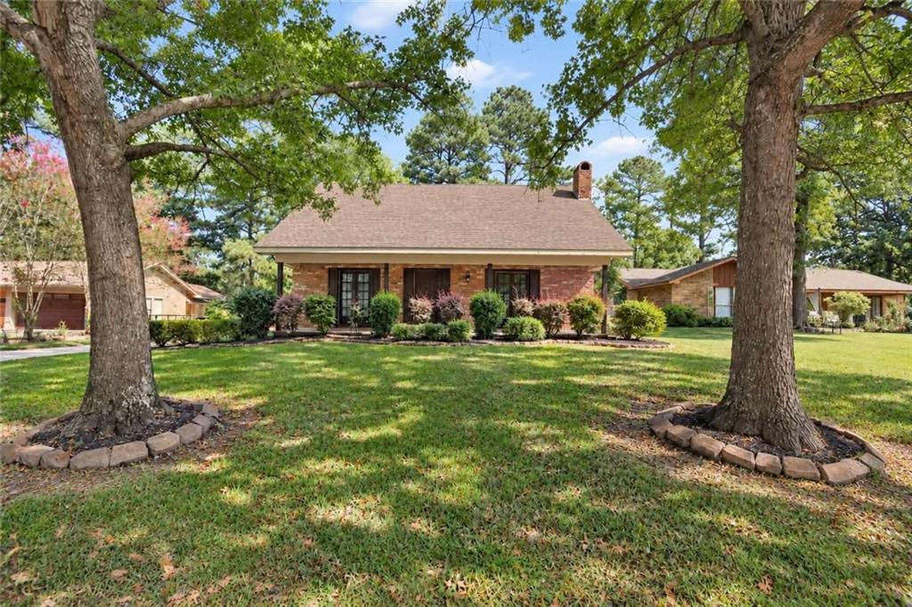 116 Spring Creek Drive — photo