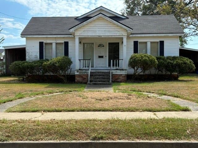 902 Center Street — photo