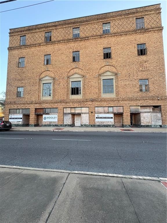 410 Johnston Street 401 — photo