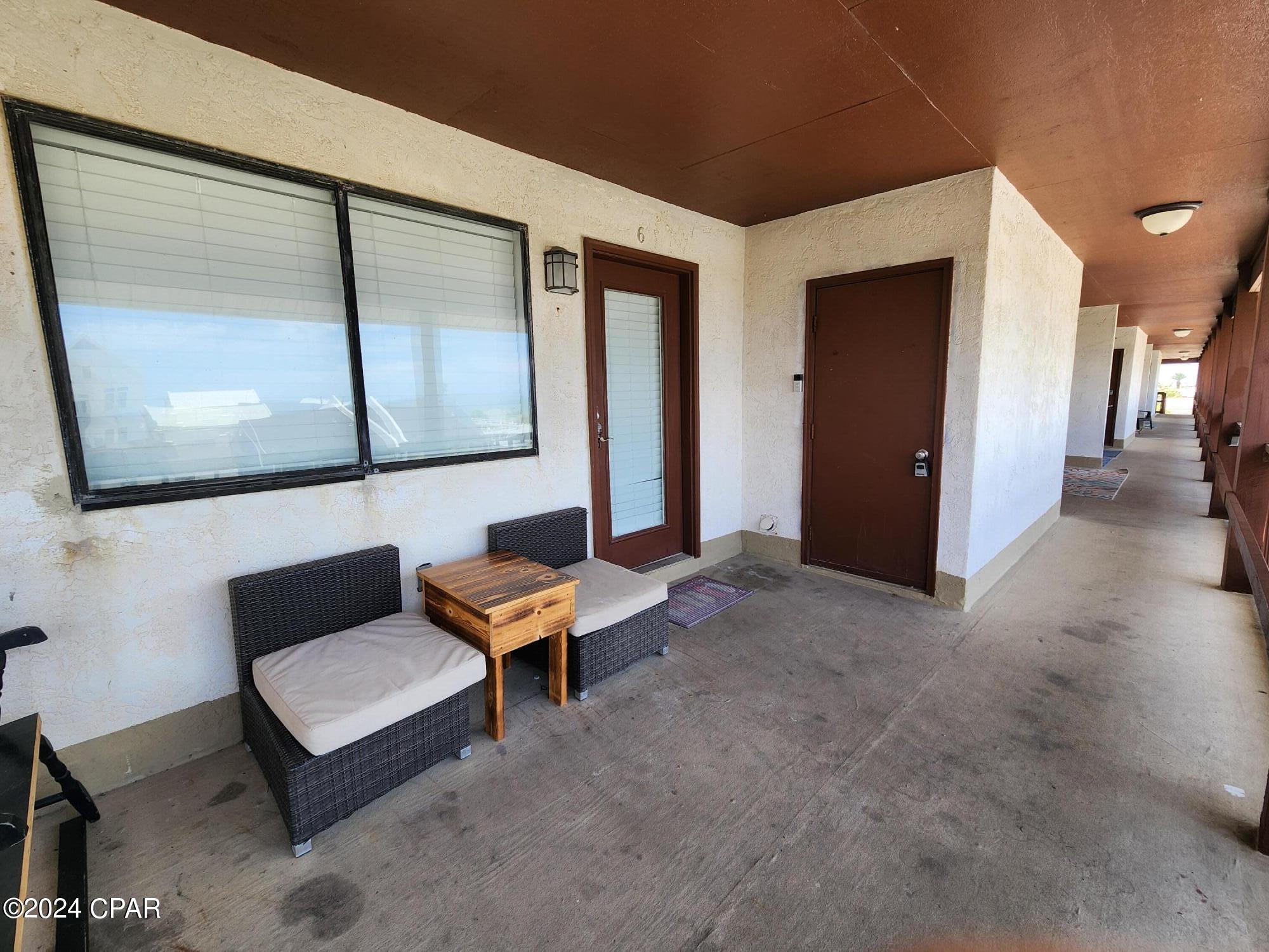 4114 Holiday Drive Unit 6 — photo