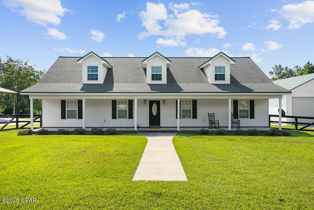 1528 Hilltop Drive — photo