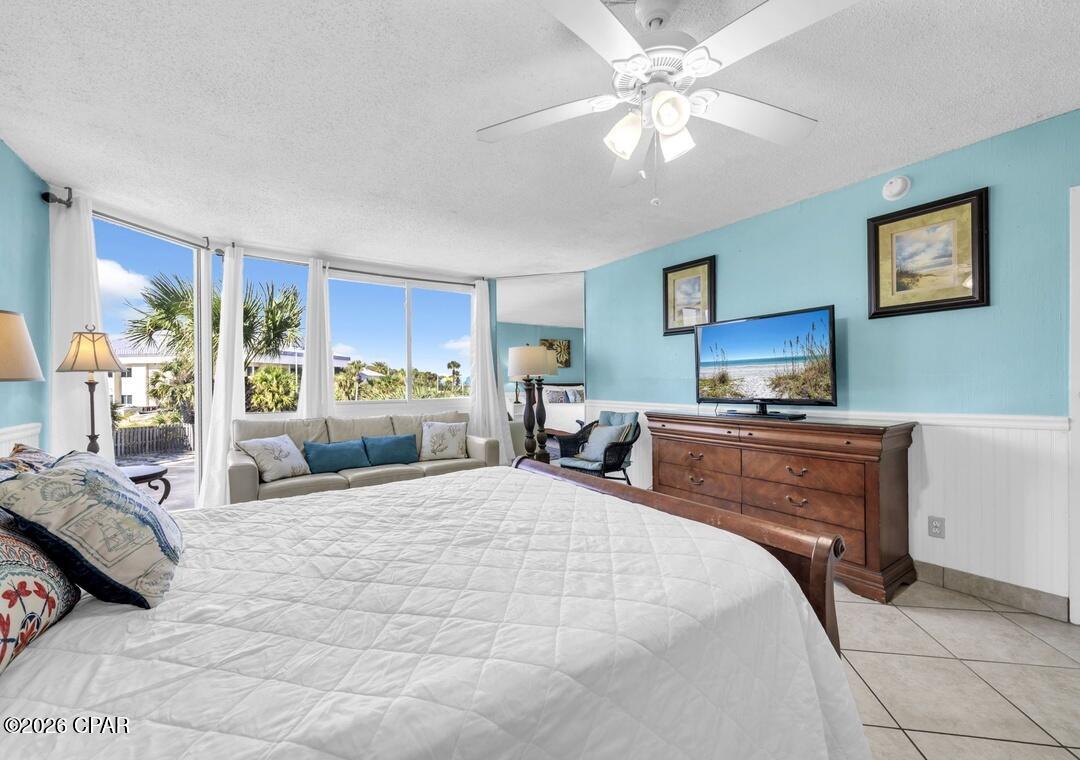 8817 Thomas Drive Unit a210 — photo