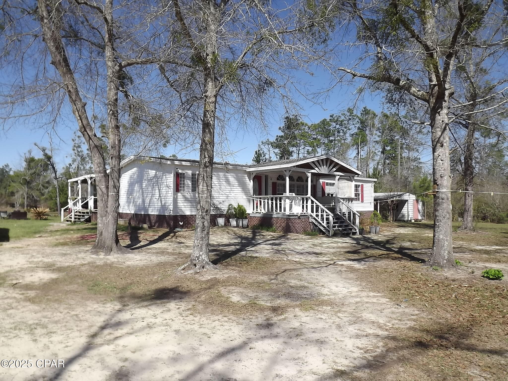 12141 Harrington Road — photo
