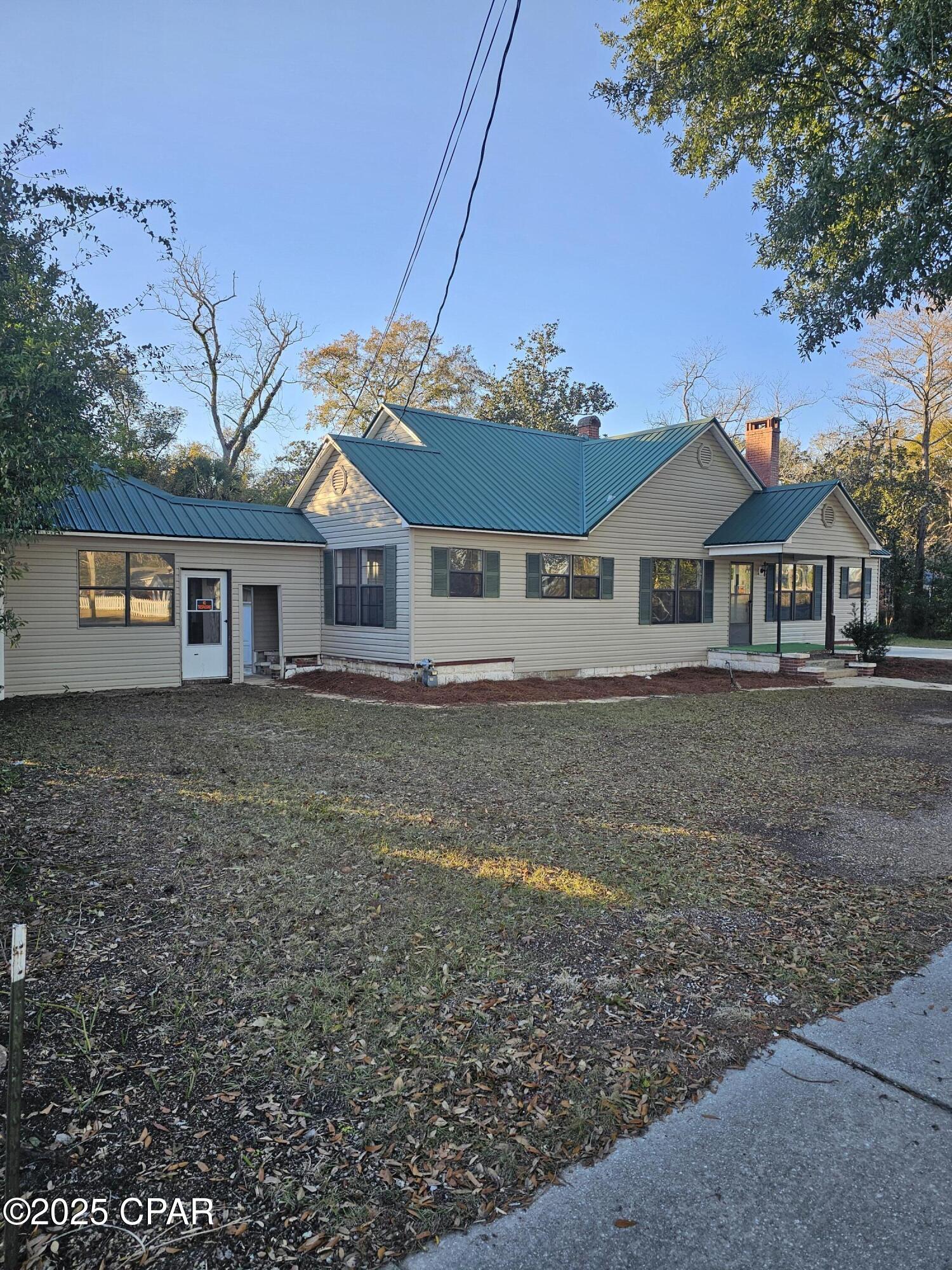 768 Main Street — photo