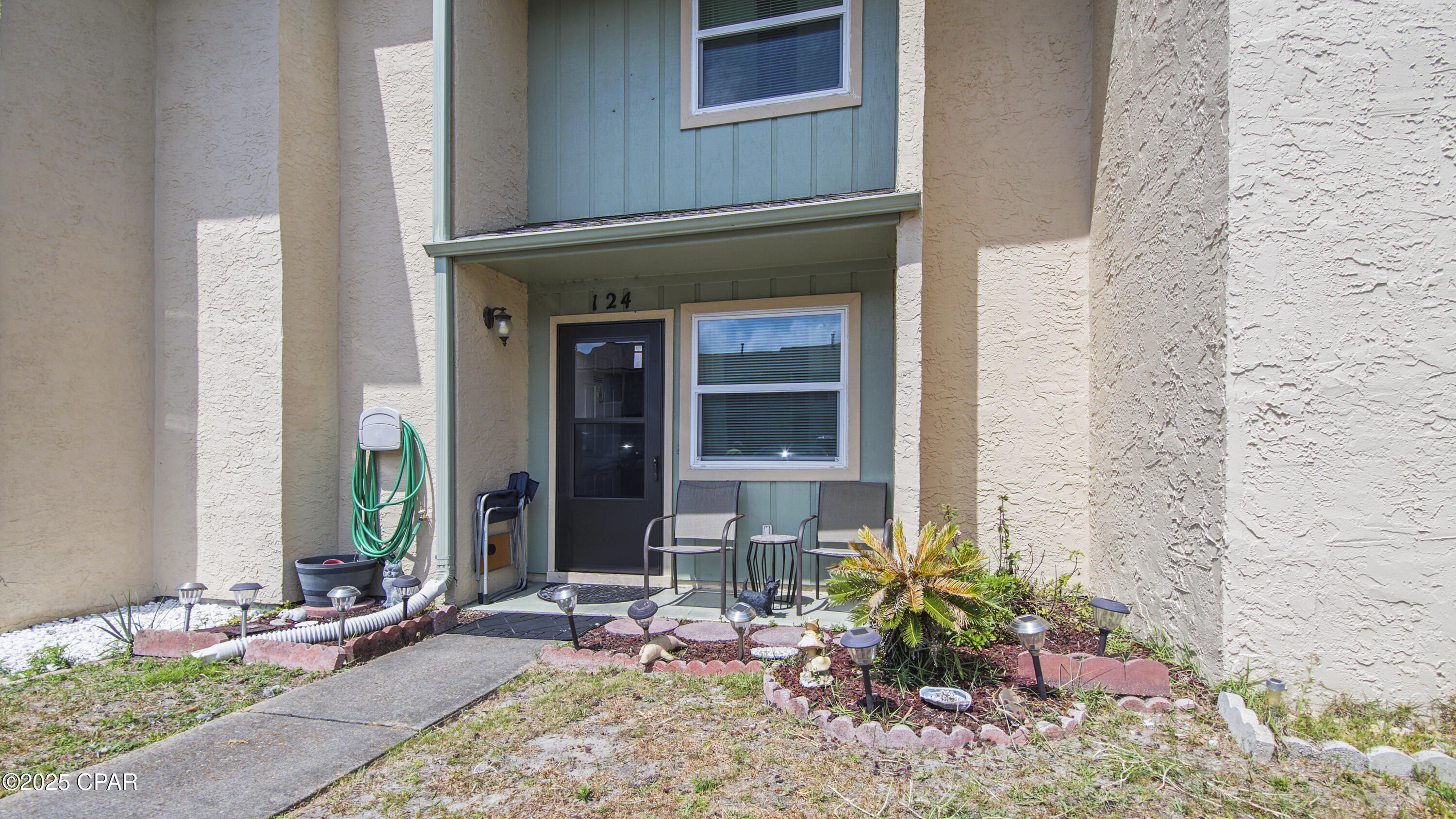 124 W Leslie Lane — photo