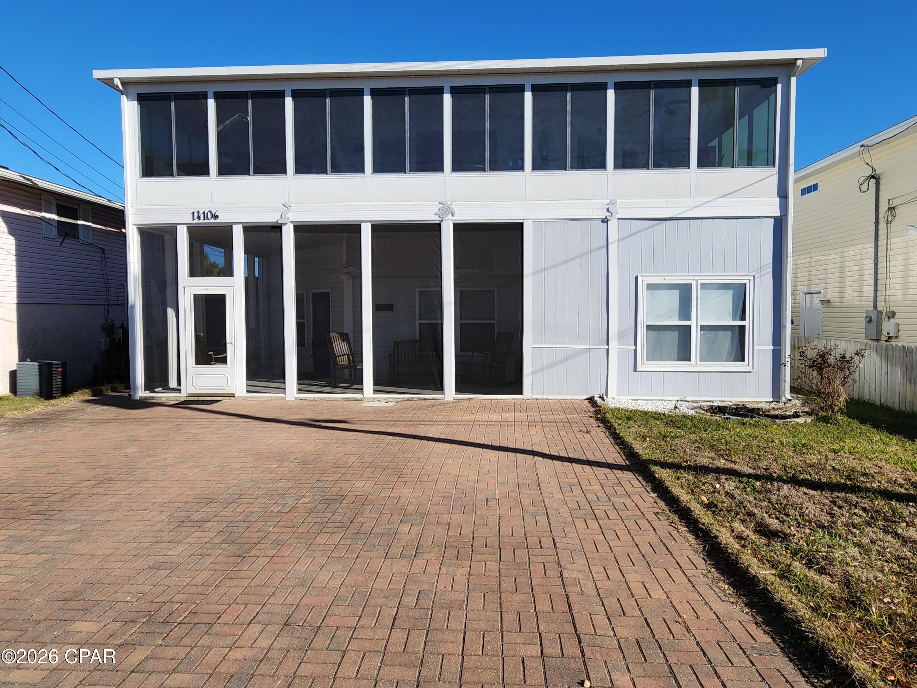 14106 Pelican Street — photo