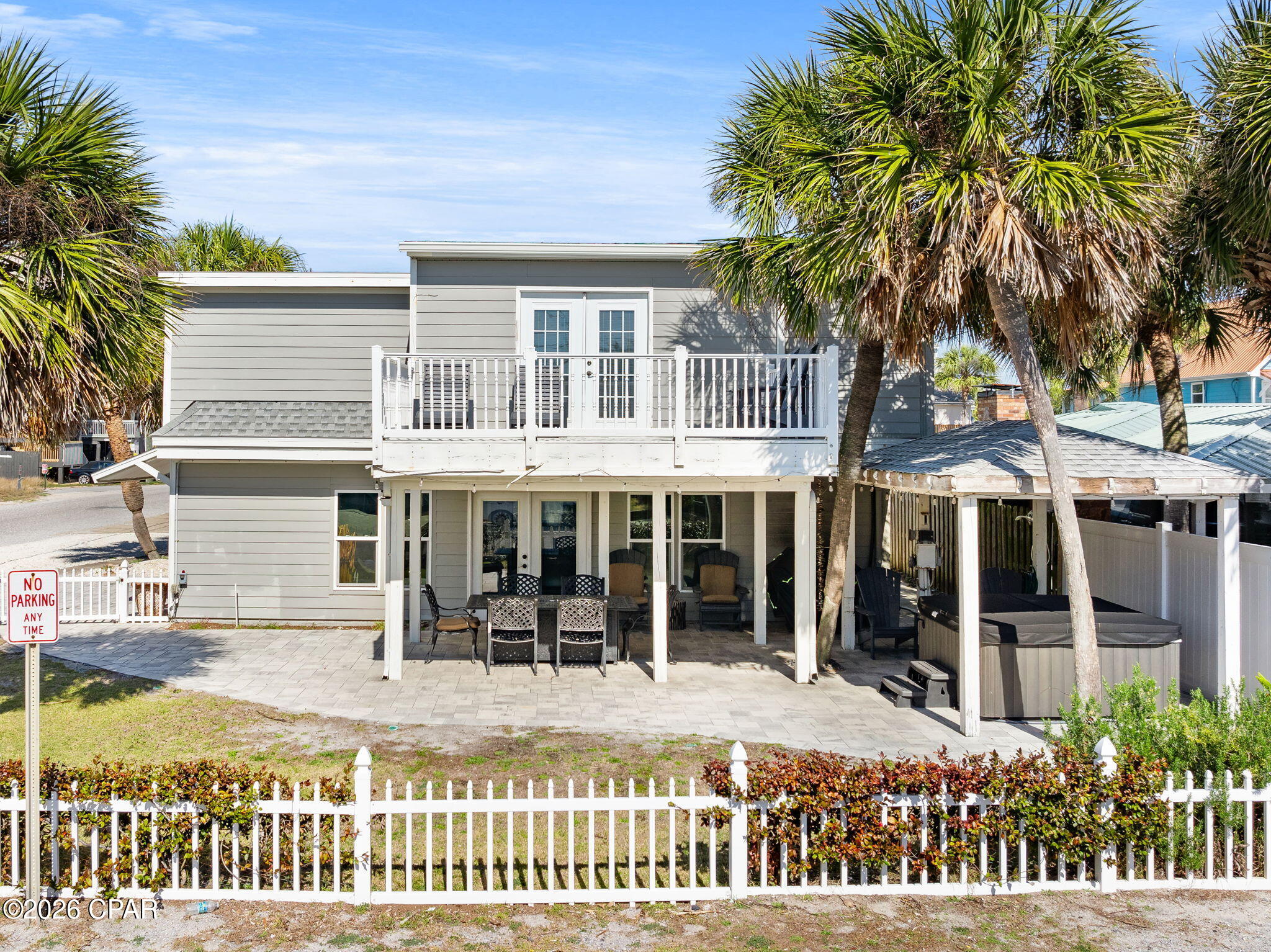 6716 Gulf Drive — photo